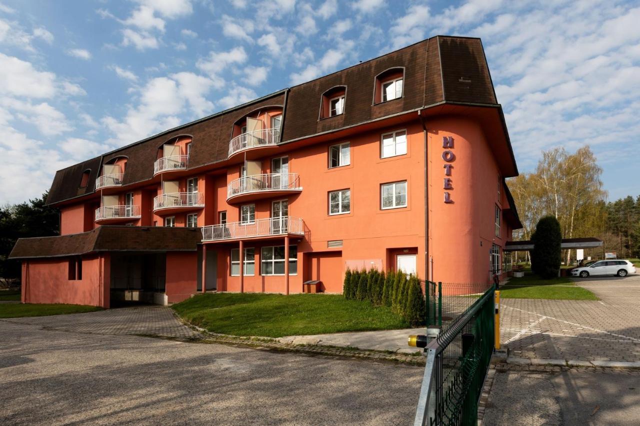 Hotel Svet Trebon Exterior photo